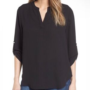 NWT Everleigh black roll tab sleeve blouse